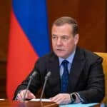 Dmitrij Medvedev: Izdajnicima koji toliko mrze svoju zemlju treba zabraniti povratak