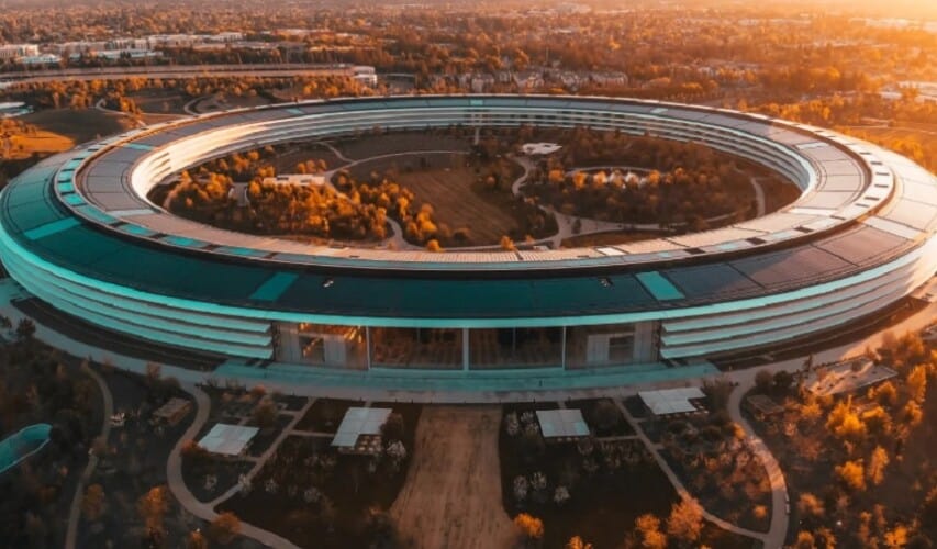 Protesti i štrajk glađu se održavaju u sedištu kompanije Apple nakon što je kompanija sprovela cenzuru u Kini