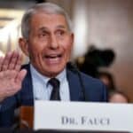 Bela kuća brani Faučija od Ilona Maska