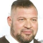 Budi odgovoran, vakciniši se?! HOLIVUDSKI glumac "iznenada" preminuo u snu