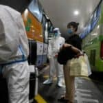 PEKING ubllažio mere! Od sada putnici mogu da uđu u autobus bez PCR testa