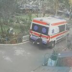 Kola Hitne pomoći udarila stariju ženu dok su pokušavali da se parkiraju