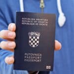 HRVATSKA prva "dobija" DIGITALNI PASOŠ! Od zdravstvenih podataka do biometrije