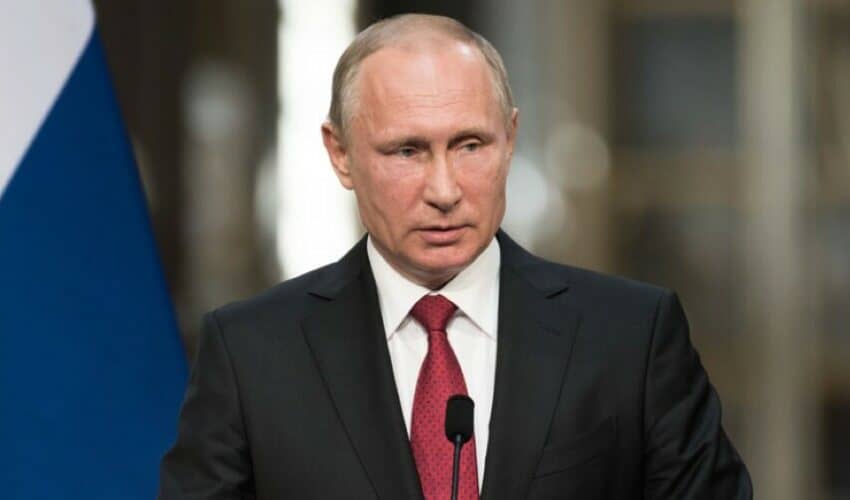  Putin: Kijevu uskoro neće ostati vojne rezerve