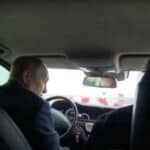 Vladimir Putin posetio Krimski most vozeći automobil