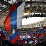 FINCI palili RUSKU zastavu- Moskva reagovala