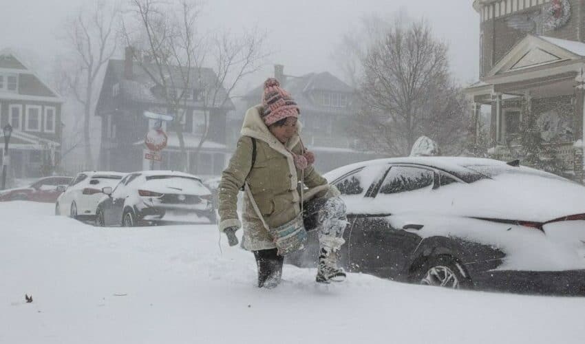  SAD: Nezapamćena snežna oluja i temperature ispod nule odnele najmanje 55 života
