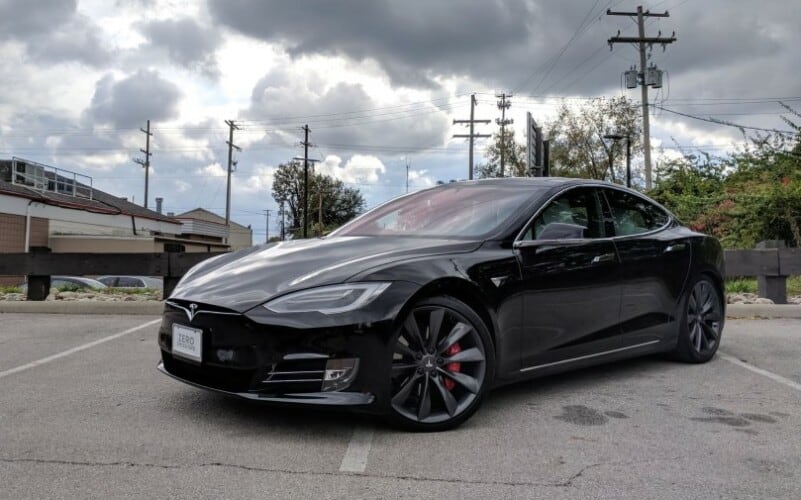  Vlasnik Tesla automobila otkrio da se baterija ne može puniti zbog hladnog vremena