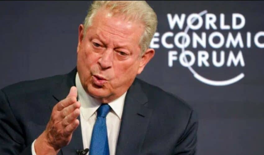  Al Gor kod Klausa Švaba: “Klimatske promene su ravne 600.000 nuklearnih bombi DNEVNO”