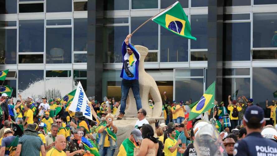 BRAZIL: Sprečeno zauzimanje institucija od strane demonstranata- Novi predsednik obećao obračun sa "fašistima"