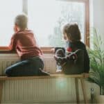 Uznemirujući dečiji crteži tokom zaključavanja pokazuju uticaj na mentalno zdravlje dece