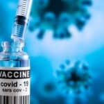 „Vakcine izazivaju iznenadnu srčanu smrt“: Glavni autor studije poziva na MOMENTALNO OBUSTAVLJANJE vakcina zbog ozbiljnih povreda