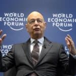 Planira se zamena Klausa Švaba koji je umislio da je BOG