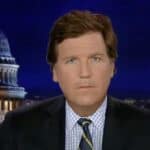 Bela kuća izvršila pritisak na Fejsbuk da cenzuriše Takera Karlsona