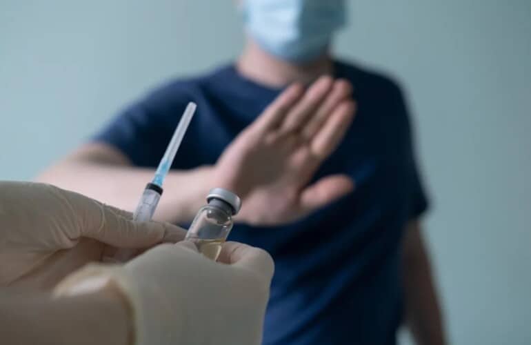  Niko živ više neće da se vakciniše! Batut objavio podatke, 4 i 5 dozu primilo manje od 1,5% stanovništva