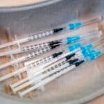 Informaciona RNK sekvenca pronađena u krvi 28 dana nakon vakcinacije protiv COVID-19