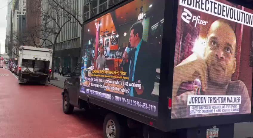  CENZURIŠITE ovo ako možete – Project Veritas parkirao kamion sa led ekranom ispred sedišta Pfizera (VIDEO)