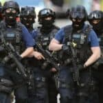 Britanski političari zahtevaju od policije da doda "antivaksere" na listu terorista