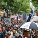 Australijskoj policiji rečeno da vodi evidenciju o "teoretičarima zavere" i religioznim "ekstremistima"