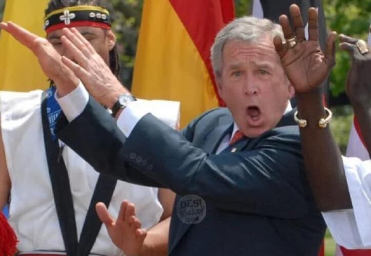  Džordž Buš smatra da bi SAD trebalo da “uđu u rat” u Ukrajini