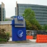 Otkriveni: CDC širio lažne informacije o sigurnosti COVID vakcina