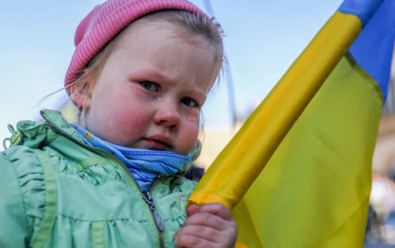  Ukrajinska devojčica koja je izbegla smatra da su škole u ​​San Francisku toliko nasilne da želi da se vrati u Ukrajinu
