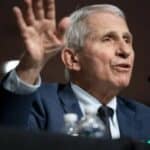 Fauči priznaje da vakcine protiv Covid-a NE DELUJU kako se tvrdilo