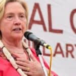 Hilari Klinton: "Vreme je da se papirni novac zbog borbe protiv klimatskih promena"