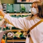 Nisi se vakcinisao? Nema hrane! Farmakomafija i supermarketi puštaju u rad aplikaciju za praćenje "neposlušnih" građana