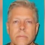 Pedofil izvršio samoubistvo u sred suda nakon što je sudija izrekla kaznu