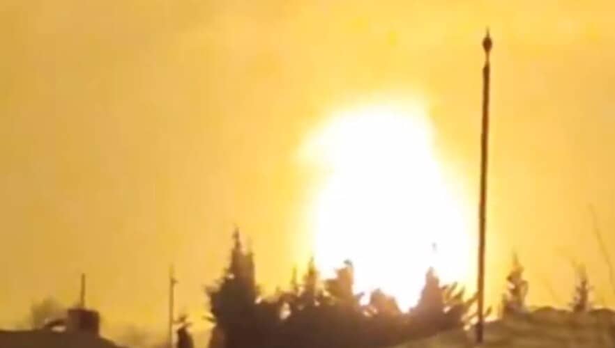 Nakon razornog zemljotresa u Turskoj eksplodirala rafinerija- Broj žrtava veći od 300 i raste (VIDEO)