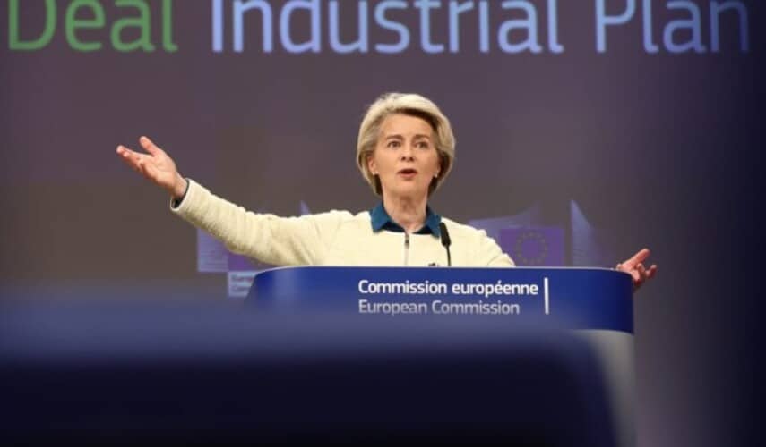 Ursula fon der Pfizer: "Borba protiv klimatskih promena je OBAVEZA"