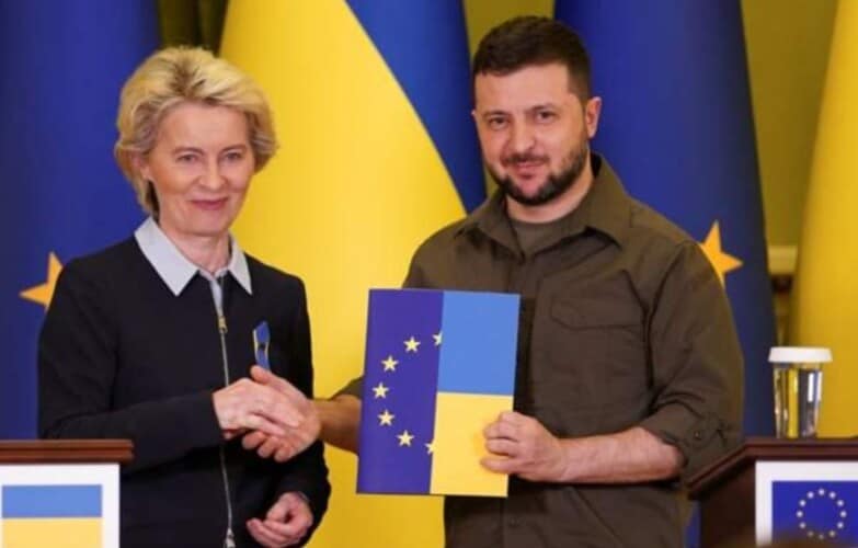 Putine, “budi precizan” – Ursula fon der Lajen i drugi elitisti iz EU stigli u Kijev