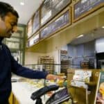 UKIDANJE KEŠA: Uvodi se plaćanje uz pomoć dlana