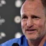 Vudi Harelson tvrdi da je „novi svetski poredak“ Ameriku pretvorio u fašističku zemlju