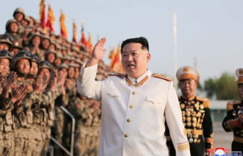  Šta je 800.000?! Severna Koreja sada objavila: 1,4 miliona muškaraca se prijavilo za borbu protiv IMPERIJALISTA iz SAD