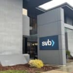 Najviši rukovodioci banke u Silicijumskoj dolini prodali svoje akcije nedeljama pre kraha