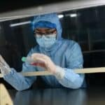 Nova otkrivena dokumenta pokazuju da je Vašington finansirao MUTIRANJE VIRUSA u VUHANSKOJ LABORATORIJI