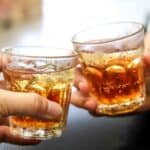 Na kraju će zabraniti sve! NOVA STUDIJA: "Čak i kap alkohola je loša za zdravlje"