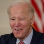 HIT! Bajden kaže da nije star jer se identifikuje kao mlađi čovek