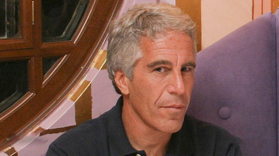 Širi se lista onih koji su se viđali sa Epštajnom: Direktor CIA, Rotšildi, Čomski...