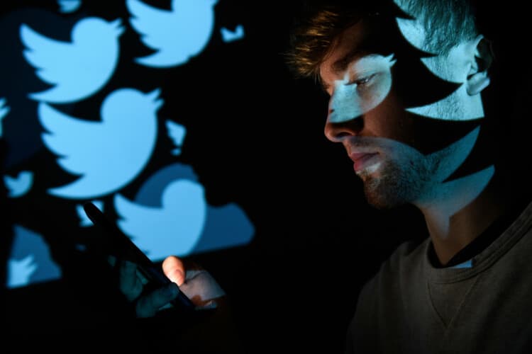  NEMAČKA kažnjava Tviter jer ne cenzuriše “neprimeren” sadržaj