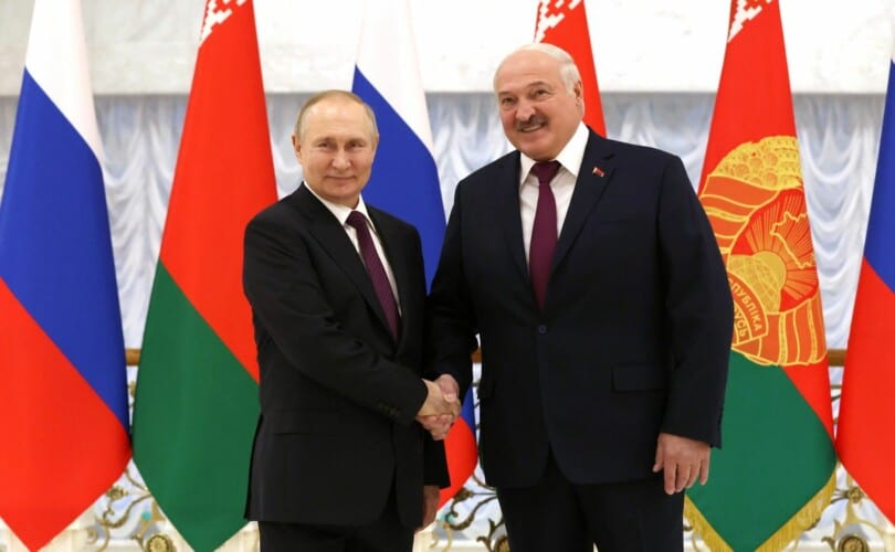  LUKAŠENKO: Ko želi nuklearno oružje neka se pridruži savezu Rusije i Belorusije, biće NUKLEARKI ZA SVE