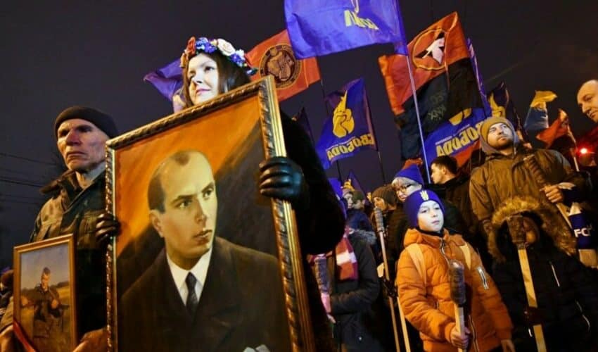  POLJSKA traži da se Zelenski izvini za zločine ukrajinskih nacista nad POLJACIMA