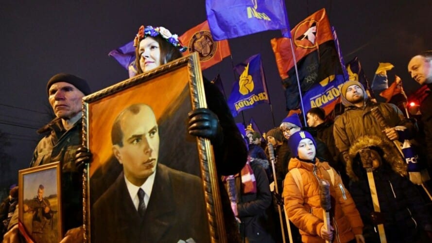 POLJSKA traži da se Zelenski izvini za zločine ukrajinskih nacista nad POLJACIMA