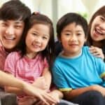 KINA naredila parovima da imaju više dece- Ogroman pad nataliteta počeo nakon uvođenja vakcinacije protiv COVID-a