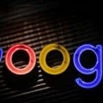 Psihološka operacija! Istraživanje otkrilo kako GOOGLE manipuliše ljudima kroz cenzuru i guranje agendi