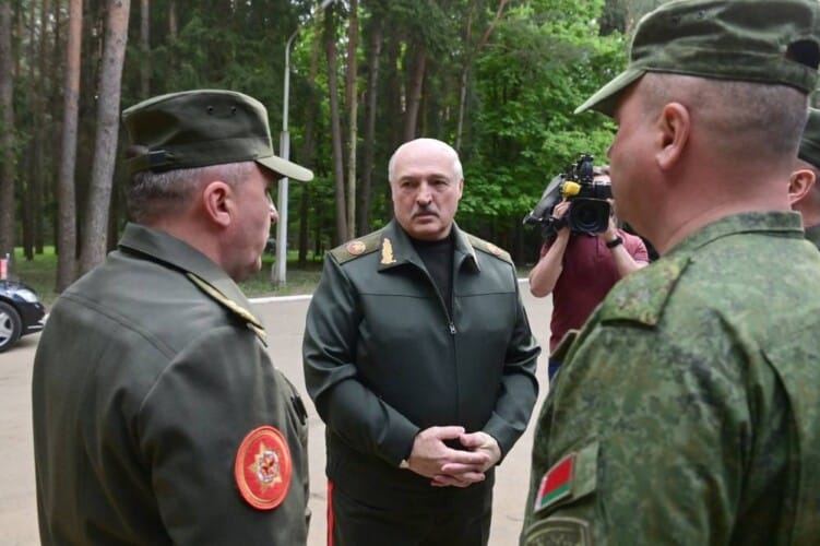  LUKAŠENKO: Počeo je prenos nuklearnog oružja iz Rusije u Belorusiju