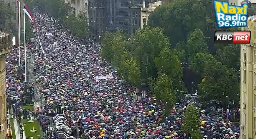 OVO ne mogu da kupe sendviči! NIKAD VEĆI broj okupljenih na današnjem protestu