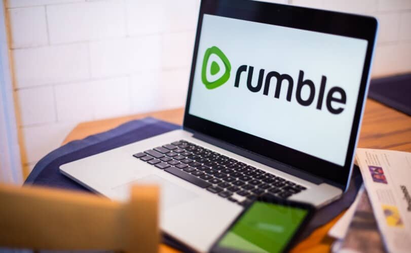  “Bye, bye Youtube” Slobodna video platforma Rumble zabeležila rast prihoda od čak 336%